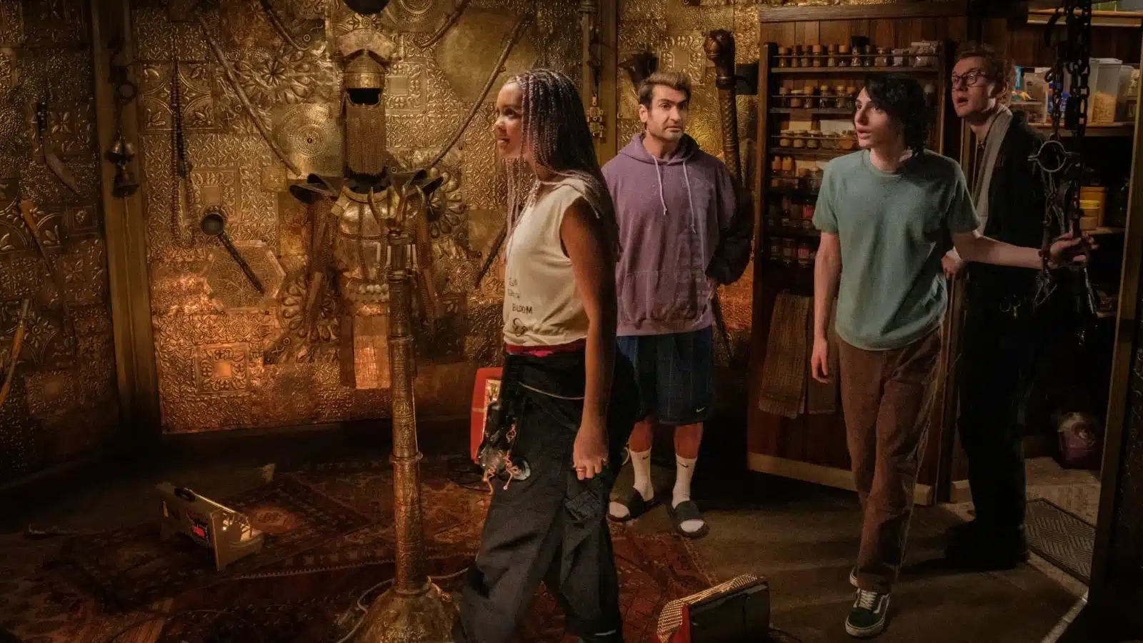 photo du film sos fantômes la menace fantômes avec kumail nanjiani