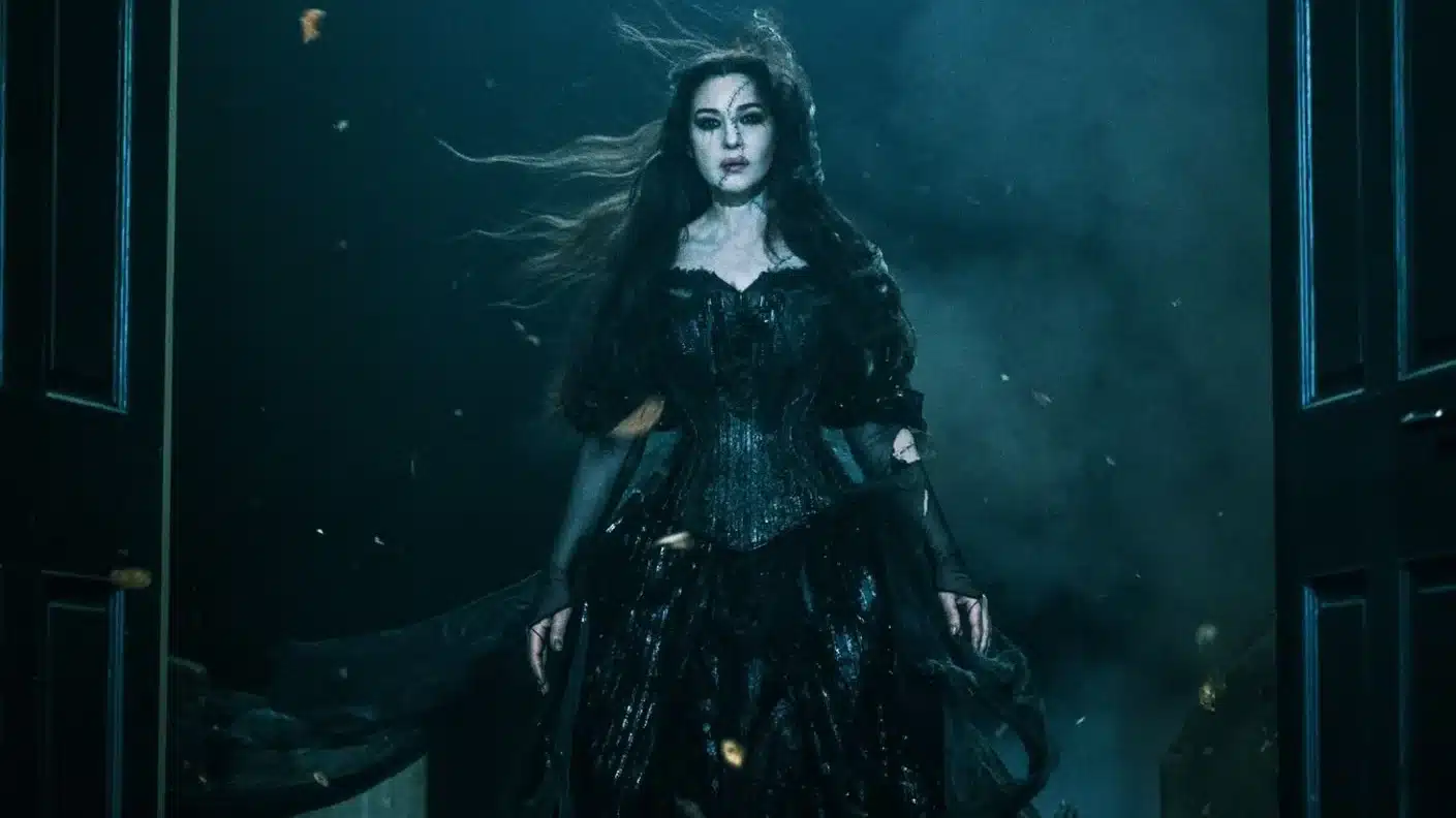 photo beetlejuice beetlejuice avec monica bellucci