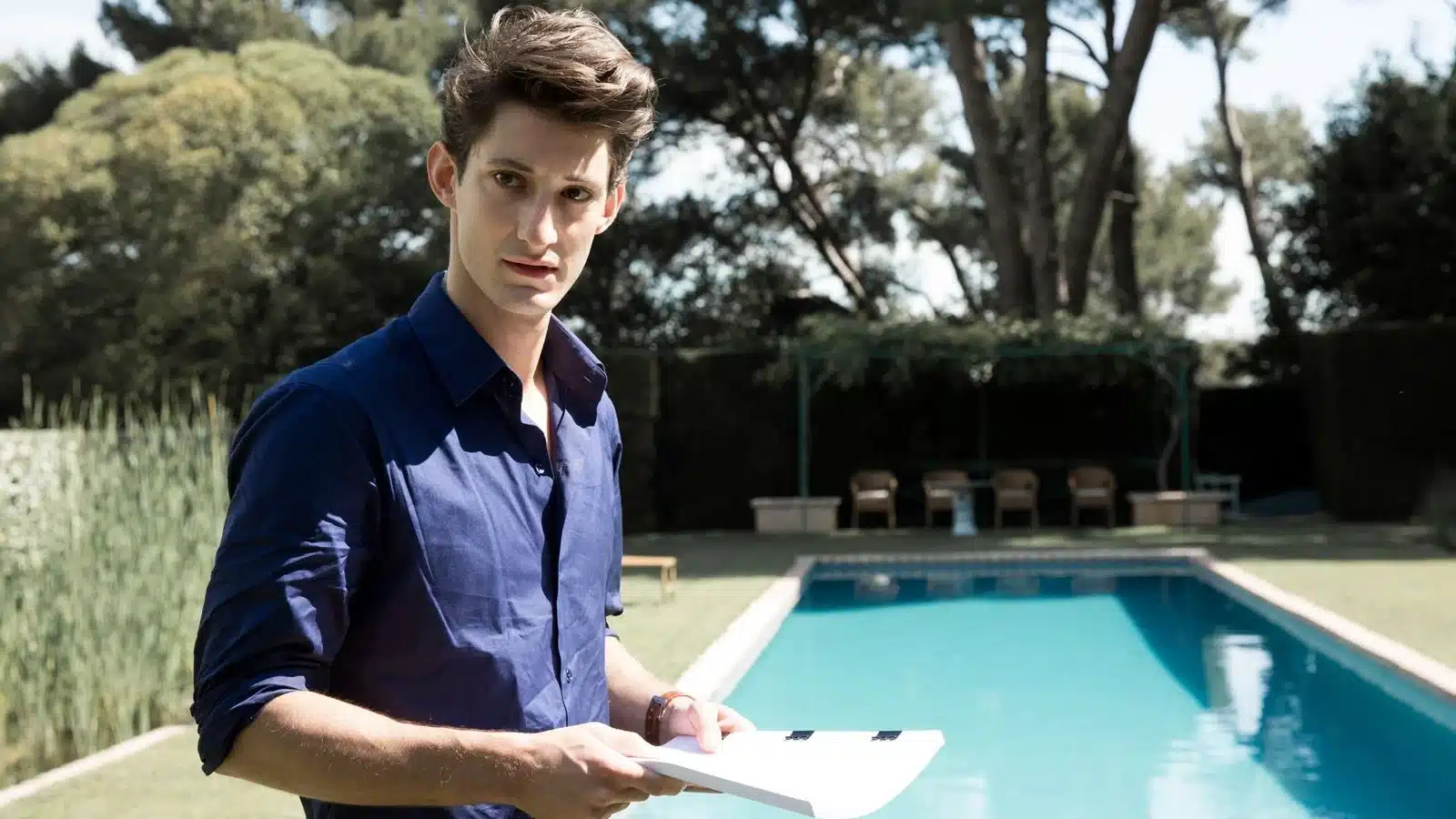 photo un homme idéal avec pierre niney parmi les meilleurs films avec pierre niney