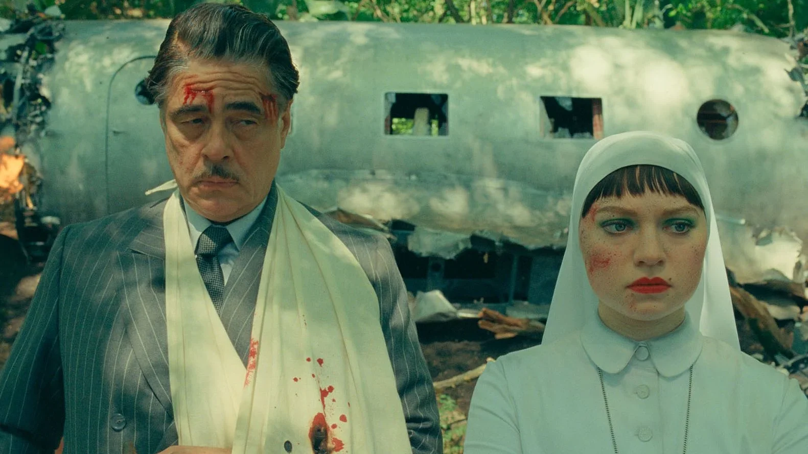 photo the Phoenician scheme réalisé par Wes Anderson avec Benicio Del Toro, Mia Threapleton, Michael Cera, Riz Ahmed, Tom Hanks, Bryan Cranston, Mathieu Amalric, Richard Ayoade, Scarlett Johansson, Benedict Cumberbatch